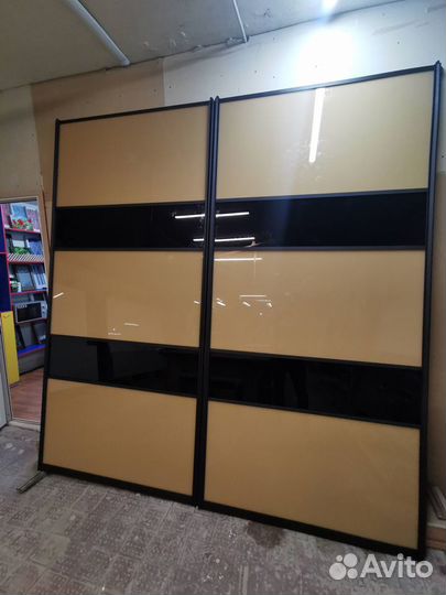 Двери купе коричнево - черные № 4023