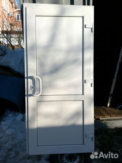 Дверь входная