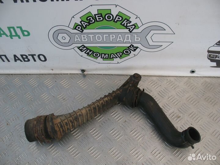 Патрубок интеркулера Шкода Октавия 1.9d A4 1U