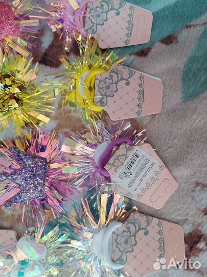 Аксессуары для волос, резинки, заколки, ободки