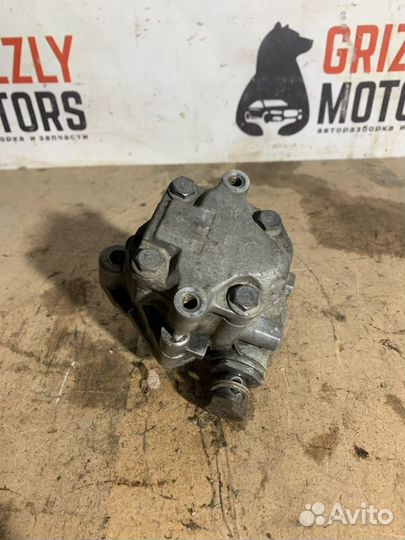 Насос гидроусилителя руля Audi Q7 4L BAR 2006