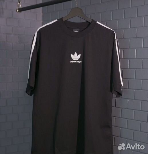 Balenciaga adidas футболка