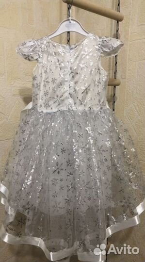 Платье снежинки 98