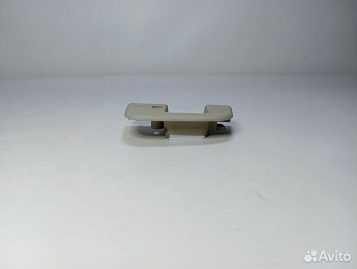 Накладка замка двери задняя левая Mercedes-Benz