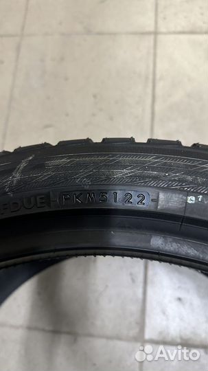 Yokohama BluEarth Winter V905 285/35 R21 и 325/30 R21 108V