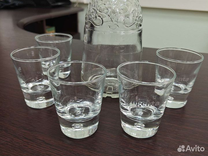 Графины и стопки