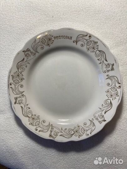 Тарелки фарфоровые СССР