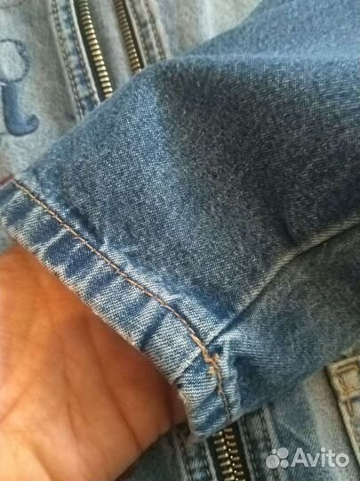 Джинсовая куртка