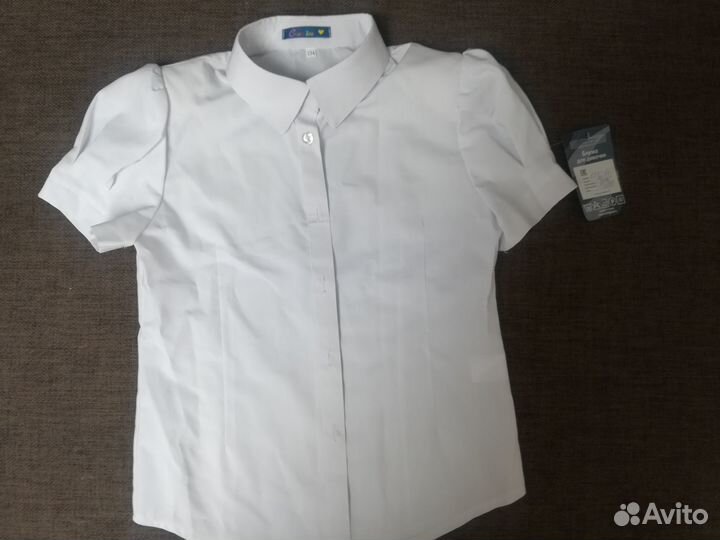 Блузка белая