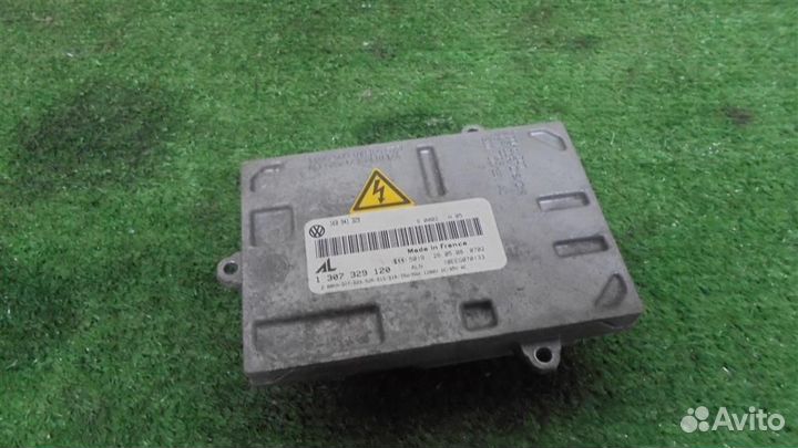 Блок управления фарой VW Passat CC 2008-2017