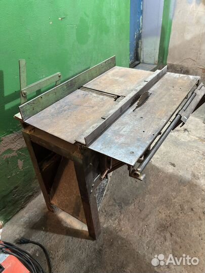 Деревообрабатывающий станок