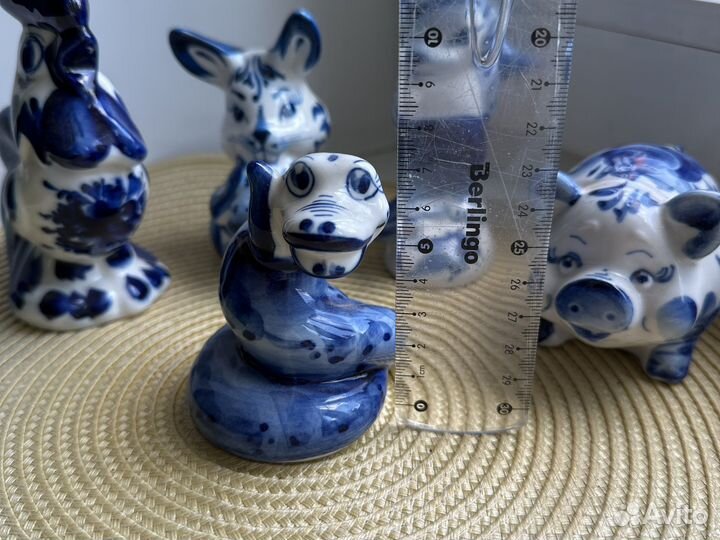 Фигурки животных гжель
