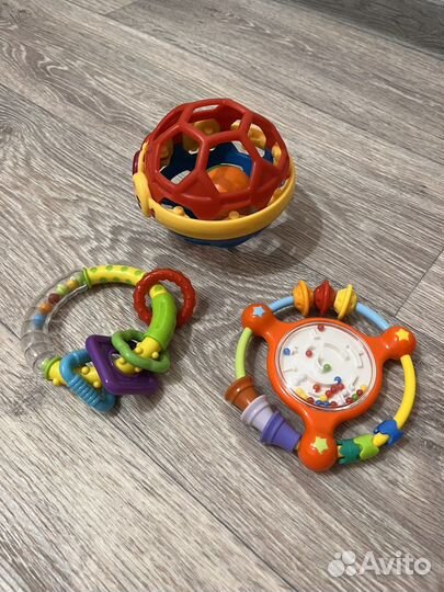 Развивающие игрушки,погремушки пакетом
