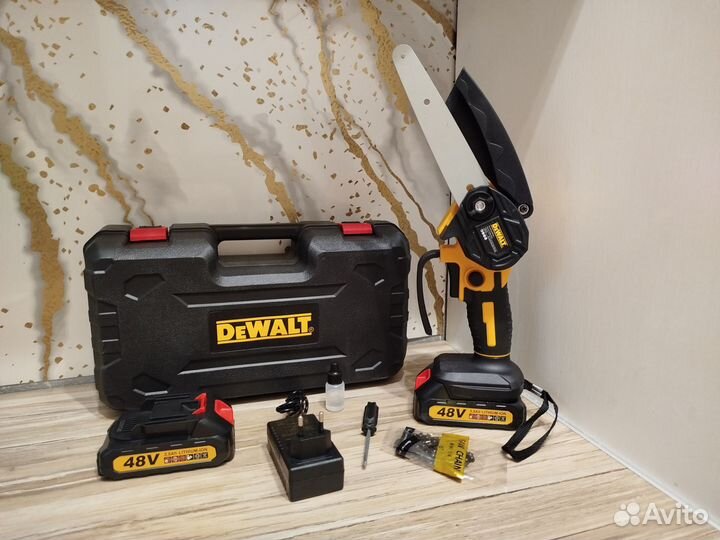 Аккумуляторная цепная пила