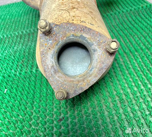 Выпускной коллектор катализатор на Opel Corsa C