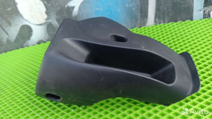 Подрулевой пластик geely gc6 14 г.в
