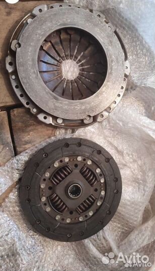 Комплект сцепления LUK на z18xe/x20xev нива фам-1