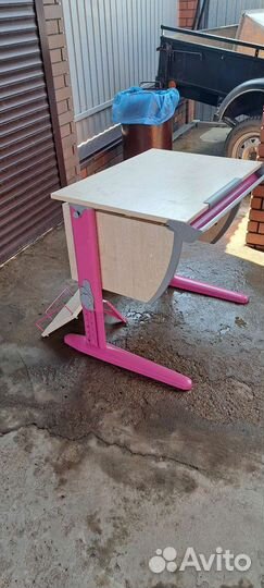 Детская парта со стулом