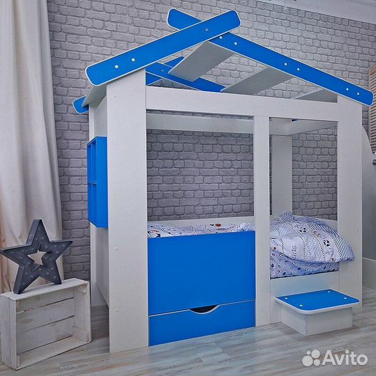 Детская кровать домик