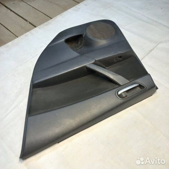 Обшивка двери задняя правая Mazda 3 BL