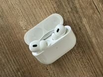 Apple AirPods Pro (2-го поколения)