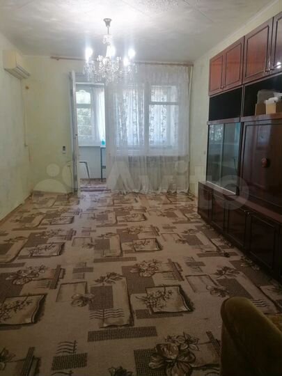 3-к. квартира, 58 м², 2/5 эт.