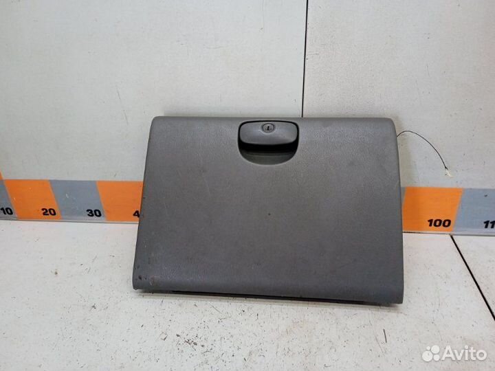 Бардачок Hyundai Santa Fe 1 2.7 2001