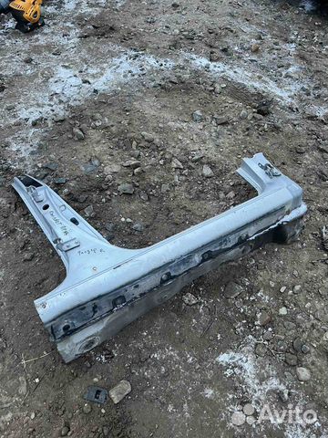 Порог правый Toyota Fielder