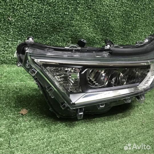 Фара левая Тойота Рав-4 Xa50 (2018-Н.В.)