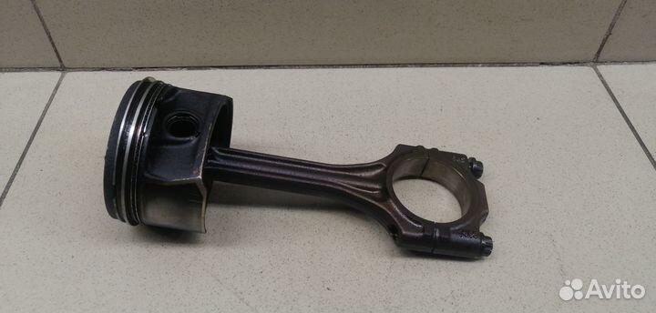 Поршень с шатуном Fabia 2007-2015