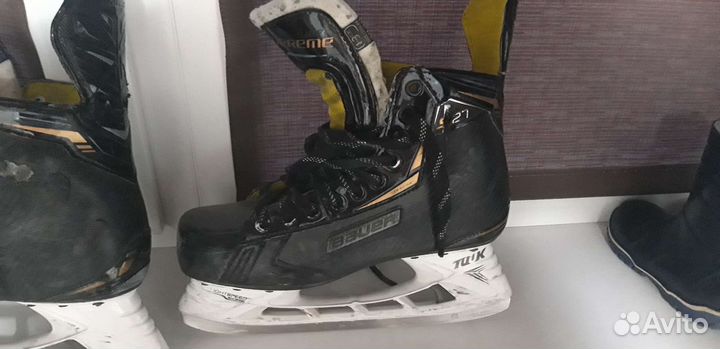 Коньки хоккейные 43 размер