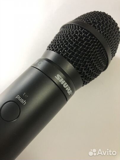 Микрофон Shure MXW2/Z11, передатчик MXW1/O z11