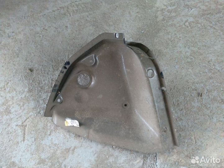 Панель фонаря левого Chevrolet Aveo T250