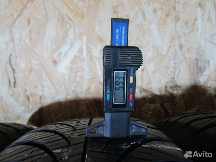 Goodyear Vector 4Seasons Gen-2 195/55 R20