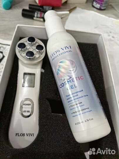 Микротоковый массажер для лица и шеи RF-лифтинг