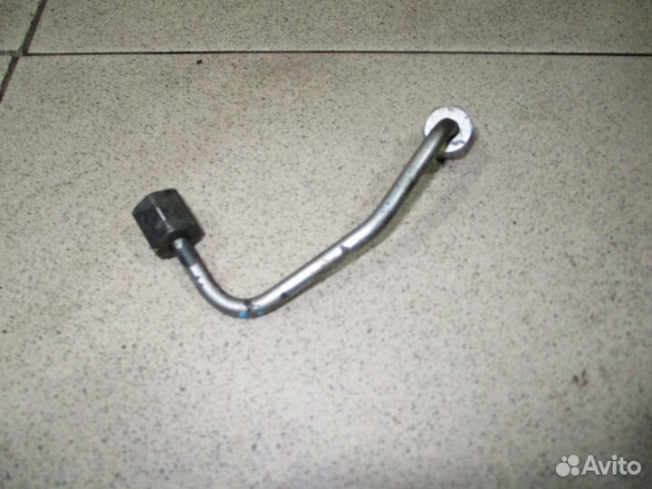 Трубка топливная Toyota Hilux viii (AN120/AN130)