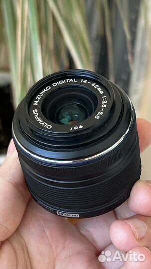 Объектив Olympus M.zuiko digital ED 14-42mm