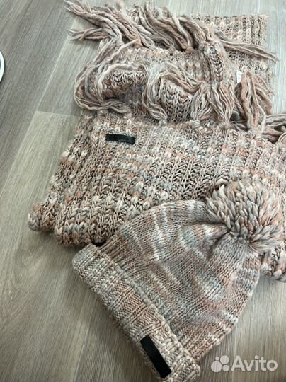 Calvin klein шапка и шарф оригинал