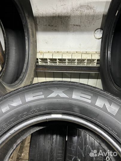 Nexen N8000 235/65 R17 104H