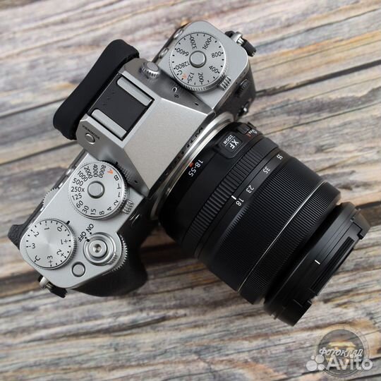 FujiFilm X-T5 Kit XF 18-55mm F2.8-4 R OIS WR Silve