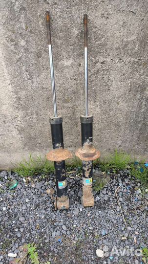 Задние амортизаторы Audi 80B3 Bilstein BTE-6218