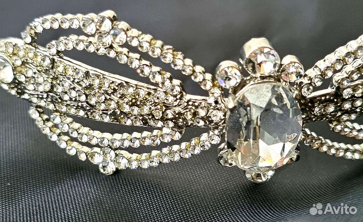 Ободок для волос со стразами Италия