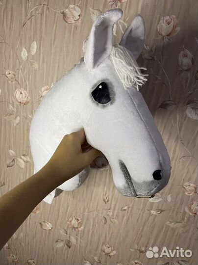 Лошадка на палке