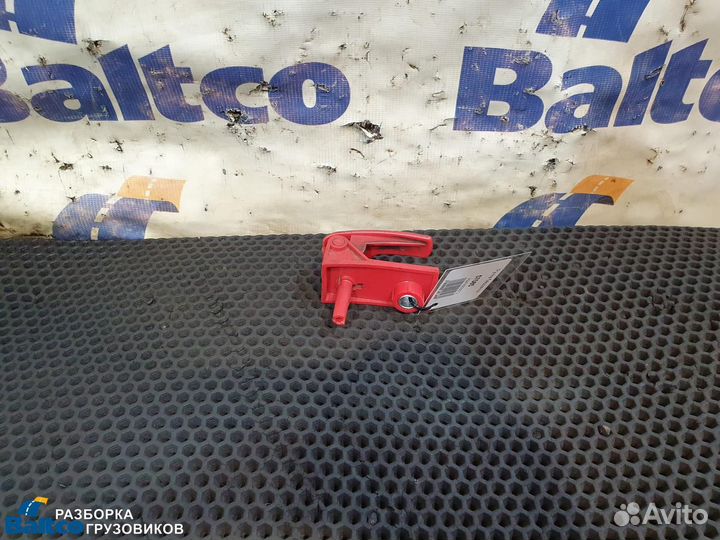 A9418900572 Ручка бардачка Mercedes Actros MP3