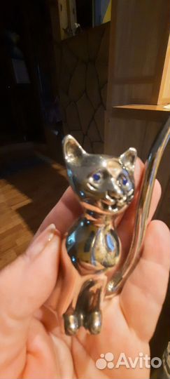 Статуэтка металлическая