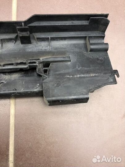 Кронштейн радиатора Bmw 3 E90/E91 2005-2012