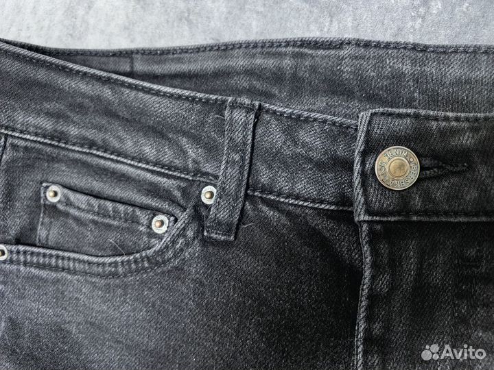 Джинсы Bershka