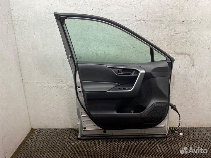 Дверь боковая Toyota RAV 4 2018, 2021