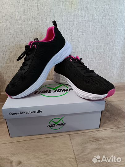 Кроссовки женские time jump