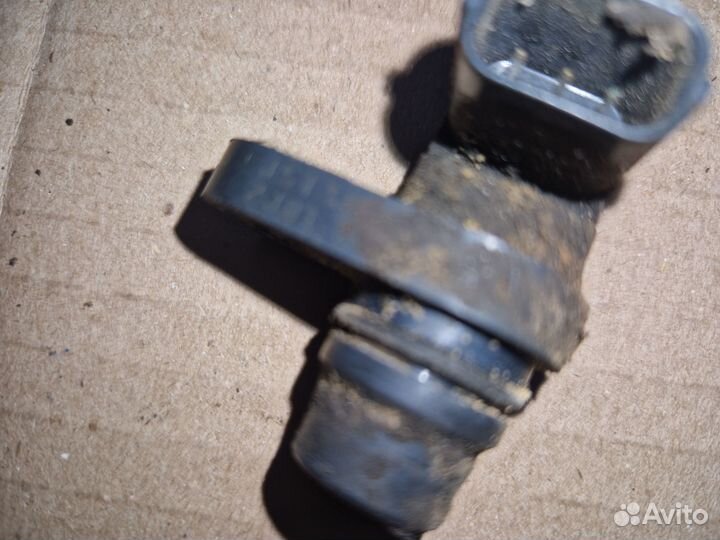 Датчик коленвала мазда 3 bk 1.6 Z6